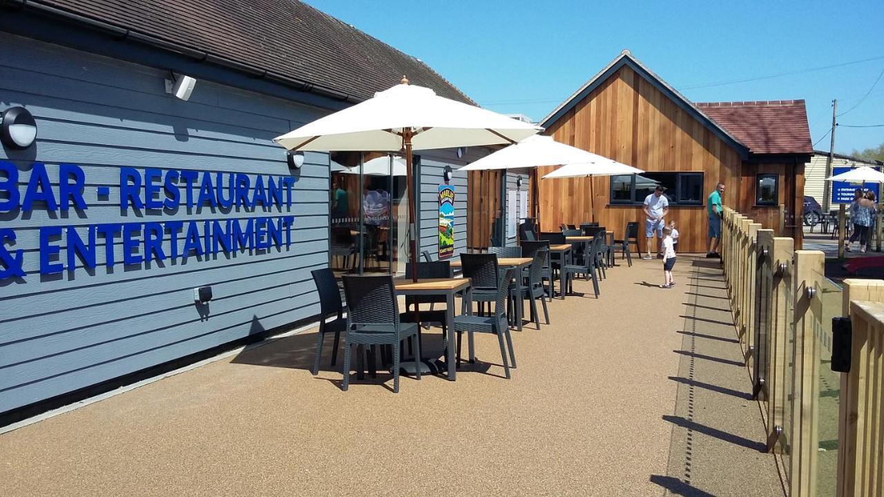 Country Coastal Holidays - Families And Couples Only Campsite *